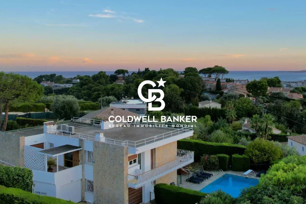 Maison de luxe à vendre à Cagnes-sur-Mer, 1 699 000 €, Photo 2