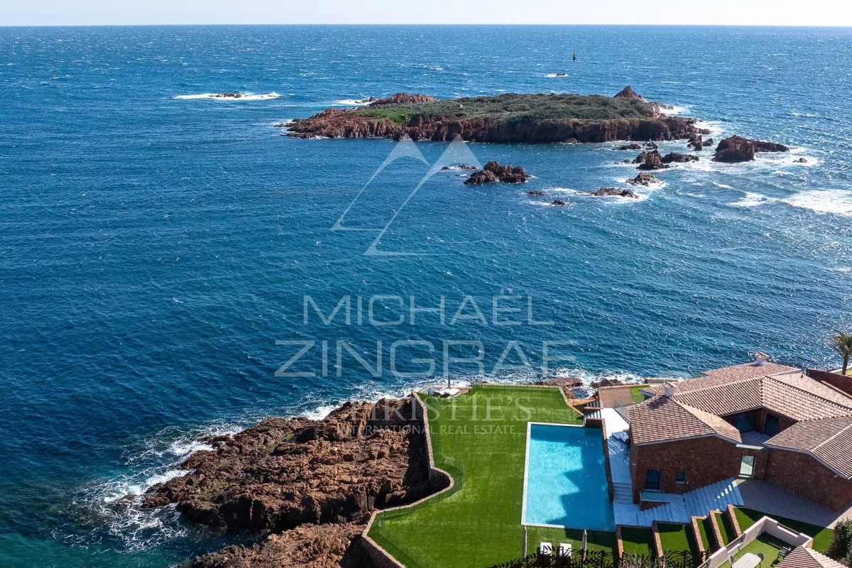 Luxury House for sale in Anthéor, 7 700 000 €, Photo 2