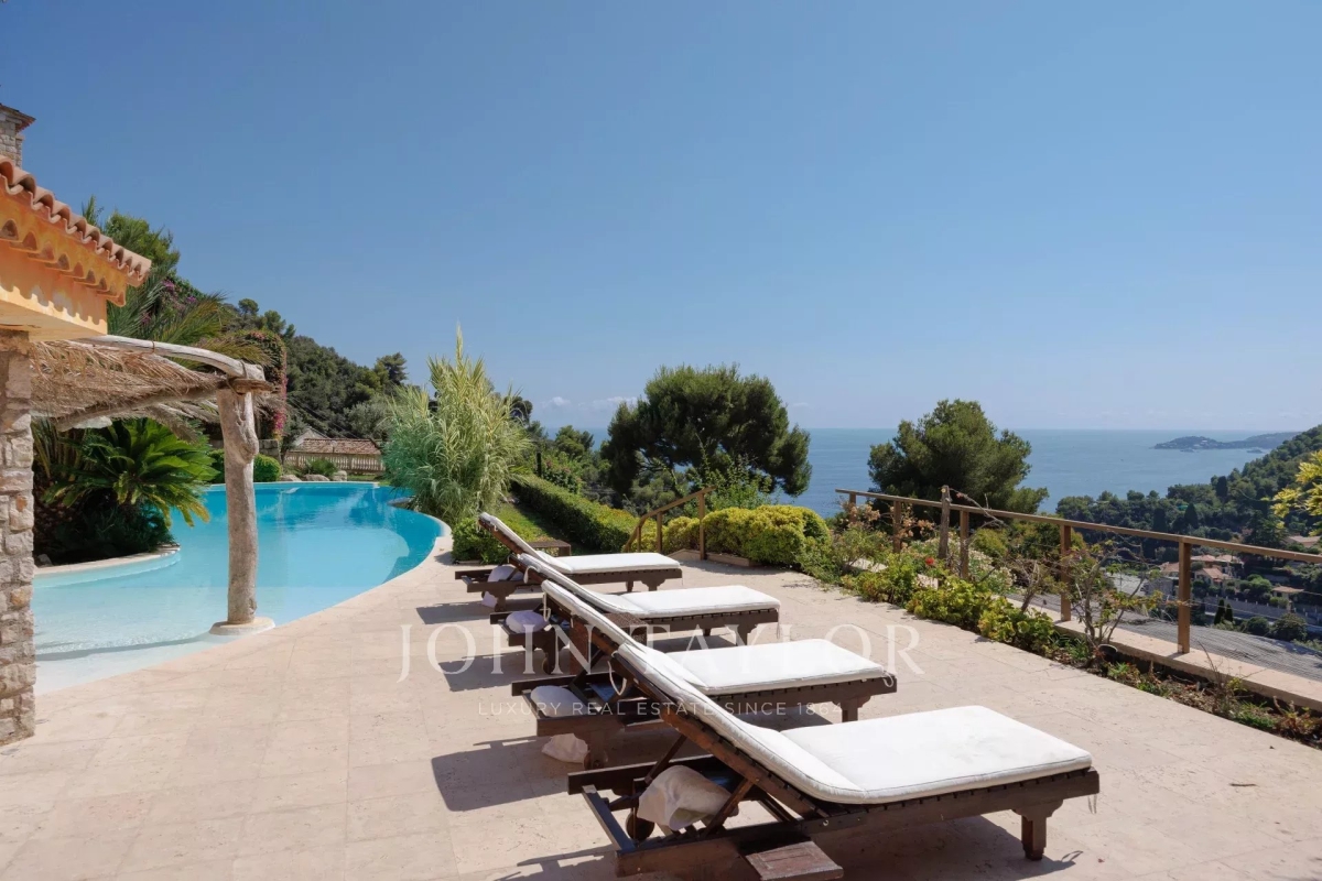 Maison de luxe à vendre à Èze, 7 900 000 €, Photo 3