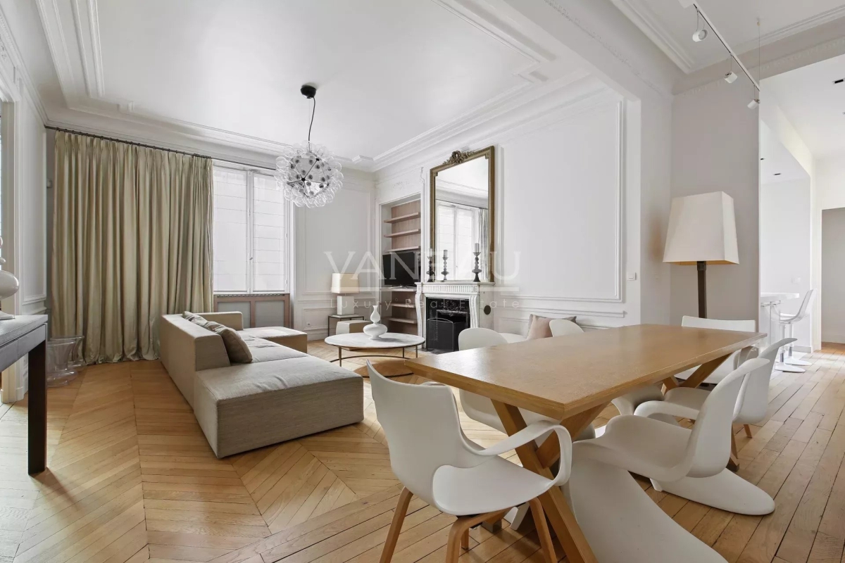 Luxury Apartment for sale in Paris 16Ème, 1 650 000 €, Photo 1