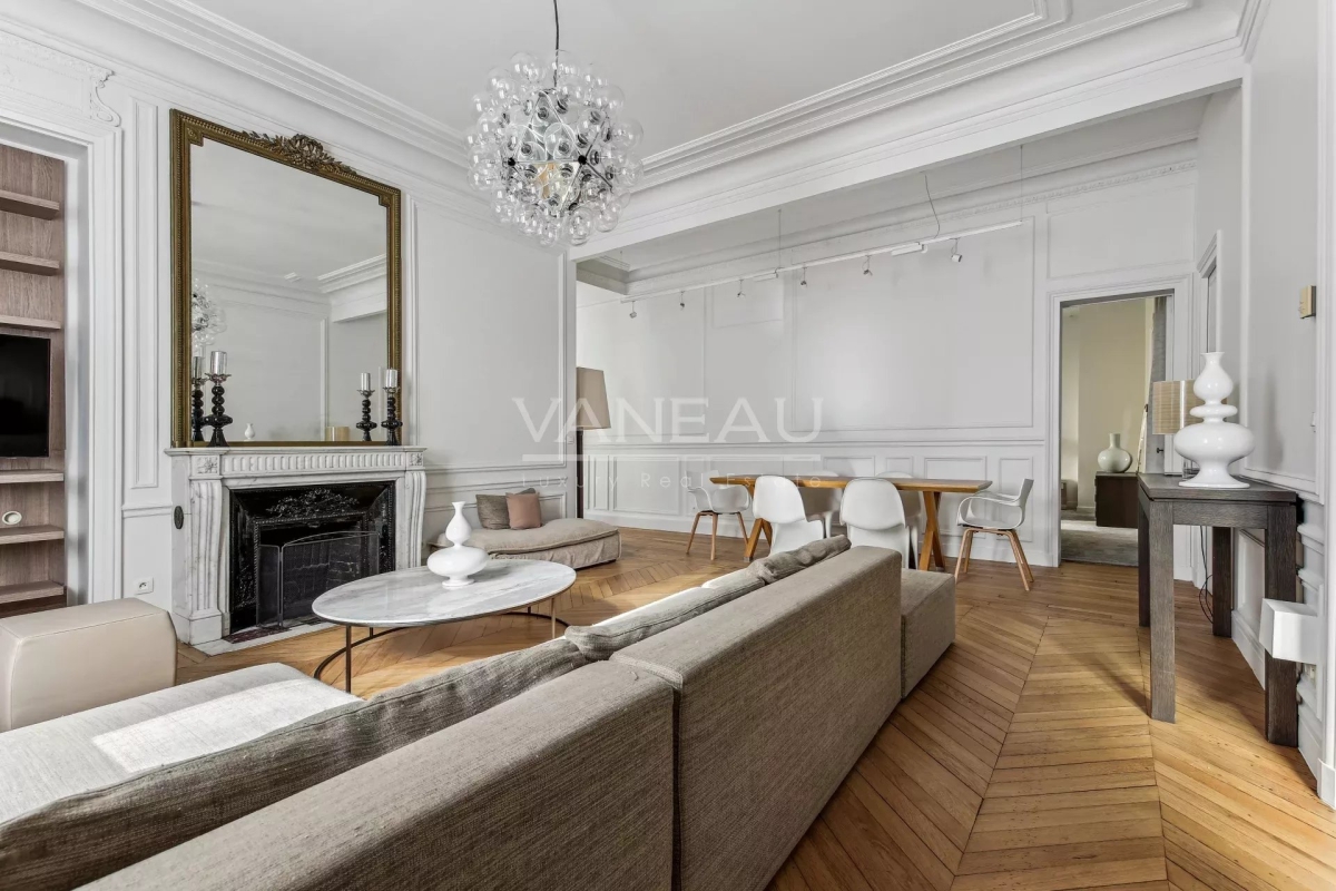 Luxury Apartment for sale in Paris 16Ème, 1 650 000 €, Photo 3