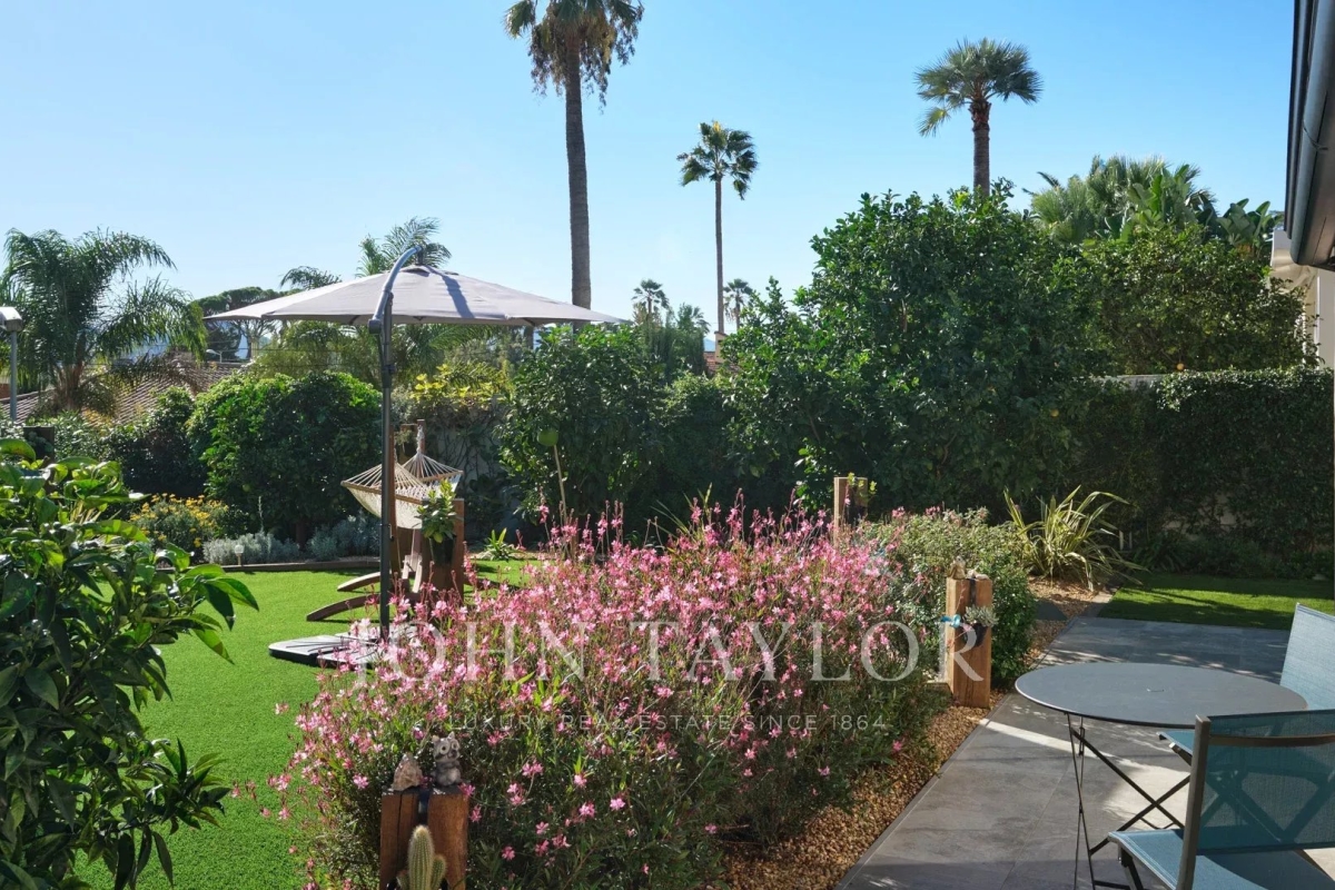 Maison de luxe à vendre à Cannes, 1 990 000 €, Photo 2