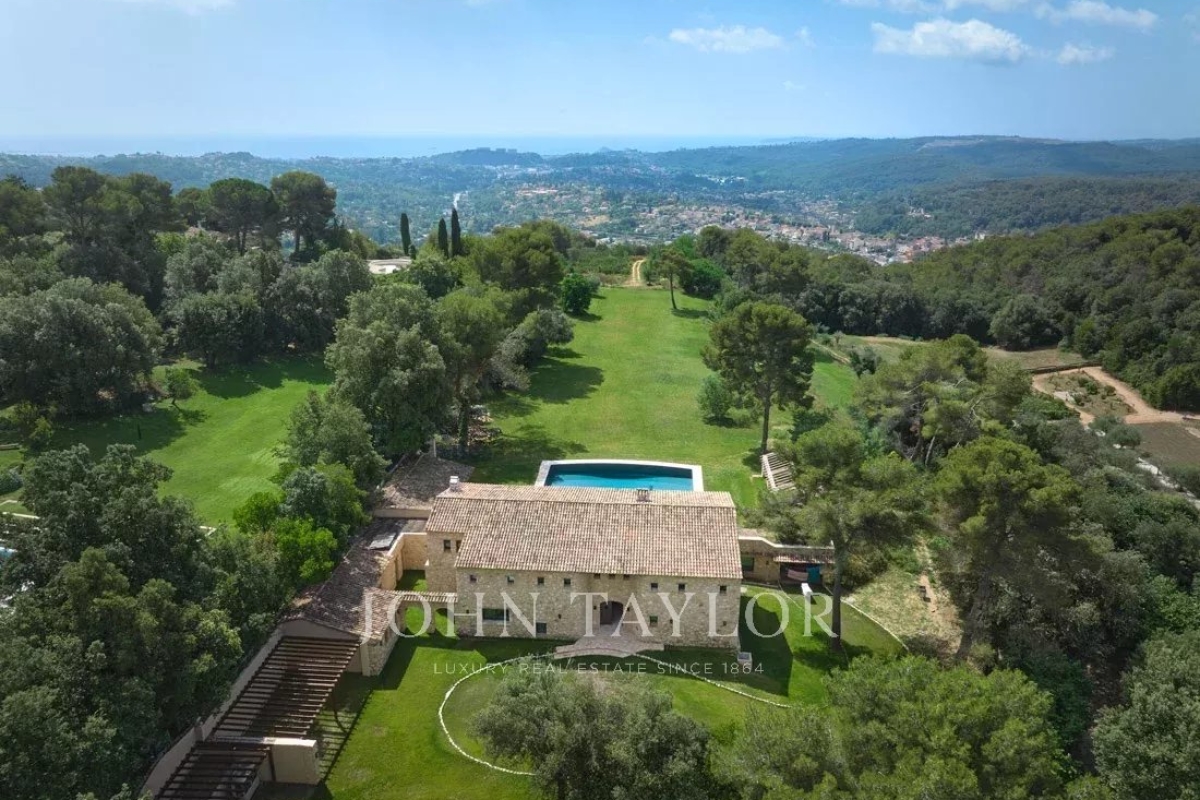 Maison de luxe à vendre à Saint-Paul-de-Vence, 9 490 000 €, Photo 1