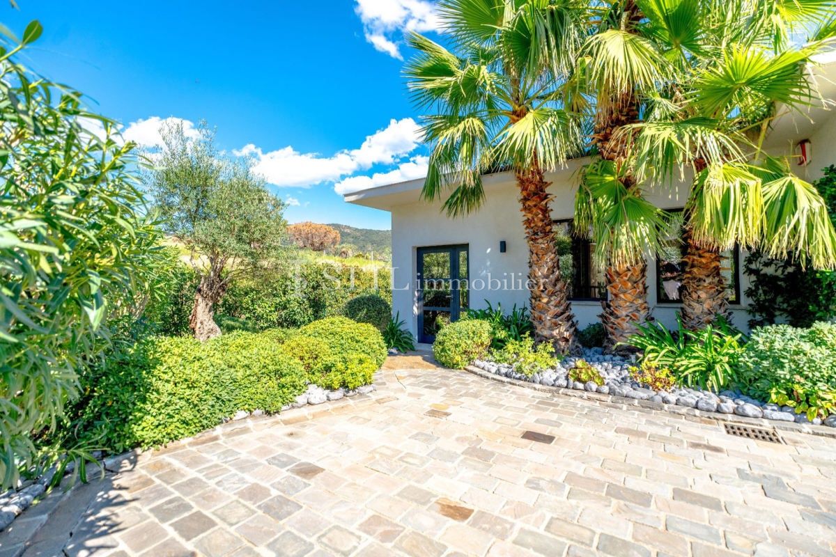 Luxury House for sale in Sainte-Maxime, 1 295 000 €, Photo 2