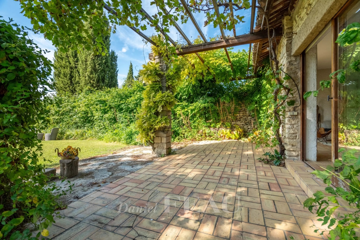 Luxury House for sale in Gordes, 1 750 000 €, Photo 7