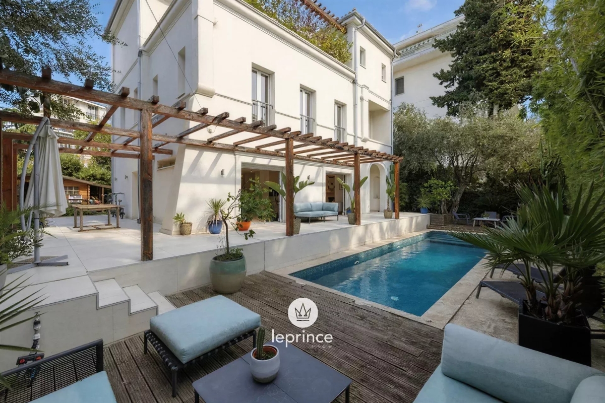 Maison de luxe à vendre à Nice, 2 295 000 €, Photo 1