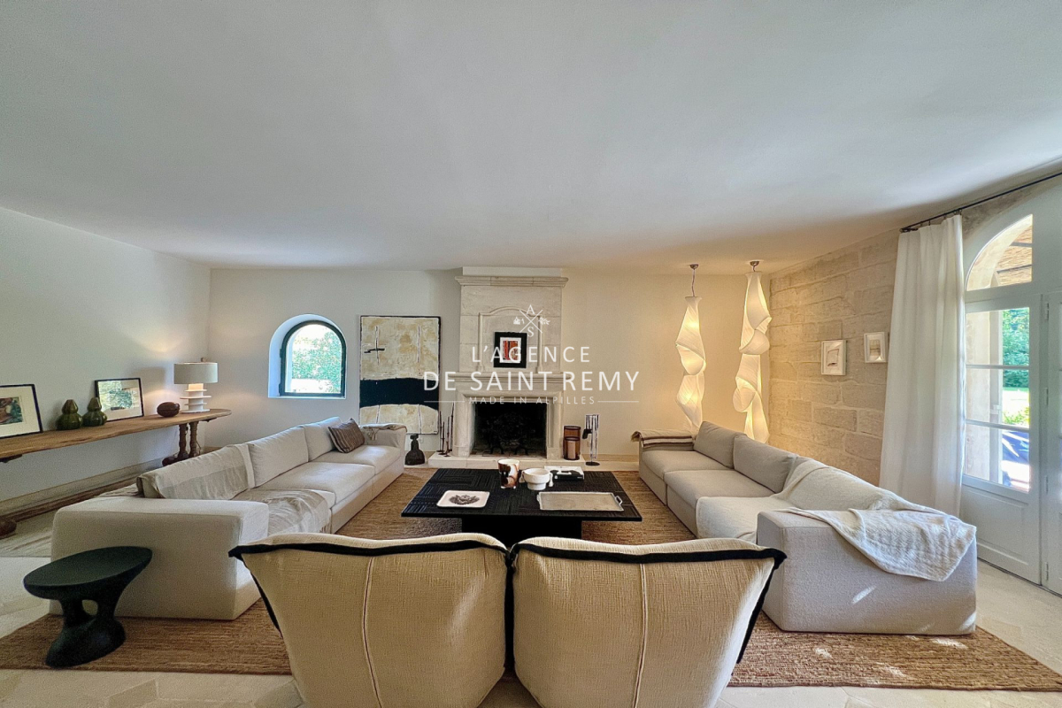 Maison de luxe à vendre à Saint-Rémy-de-Provence, 2 490 000 €, Photo 7