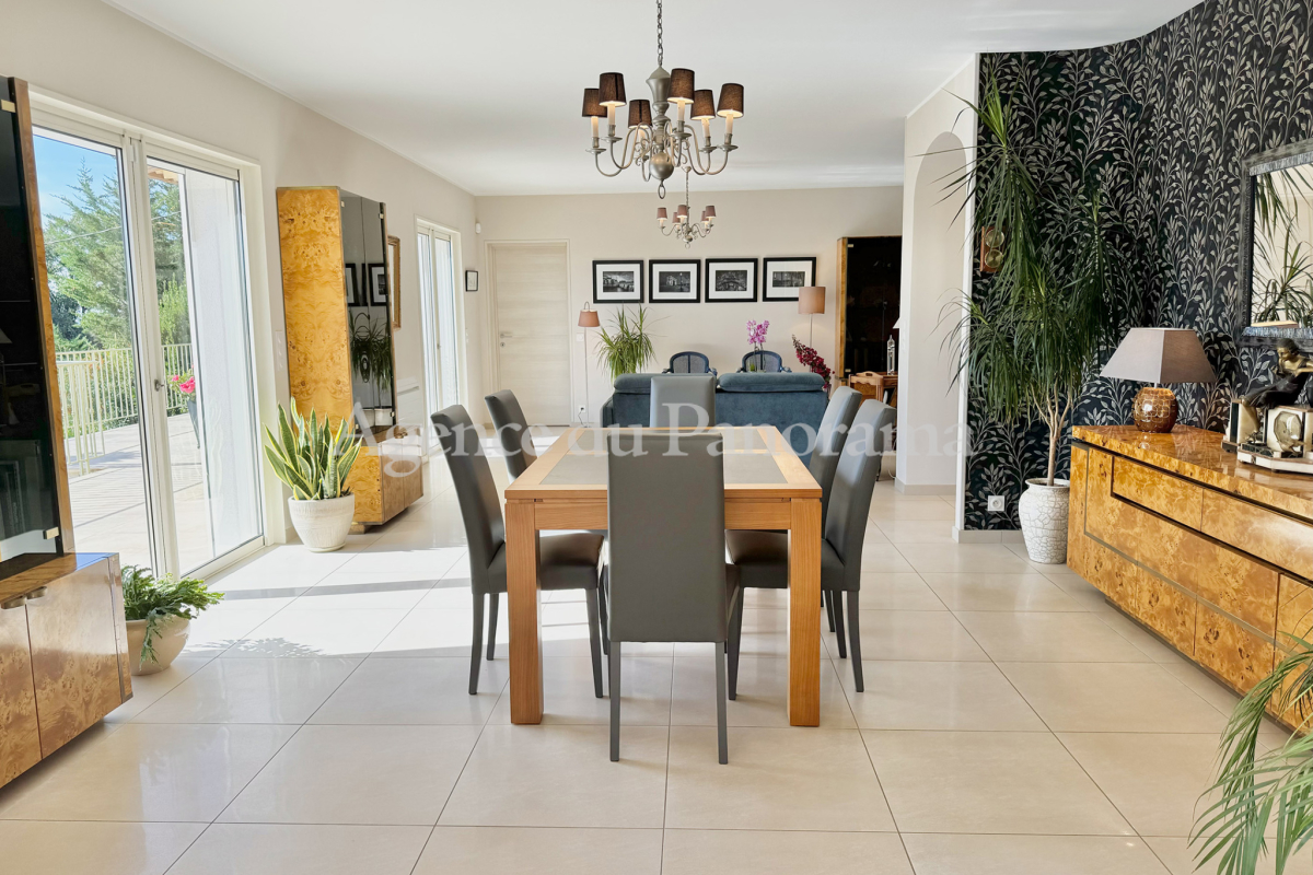 Maison de luxe à vendre à Le Tignet, 895 000 €, Photo 3