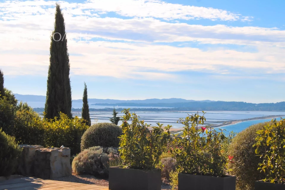Maison de luxe à vendre à Hyères, 997 500 €, Photo 3