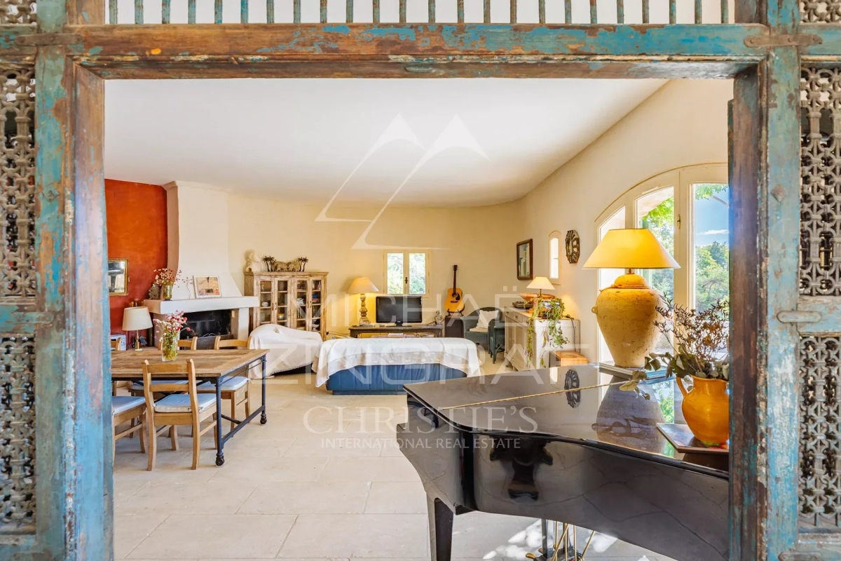Luxury House for sale in Gordes, 1 762 000 €, Photo 5