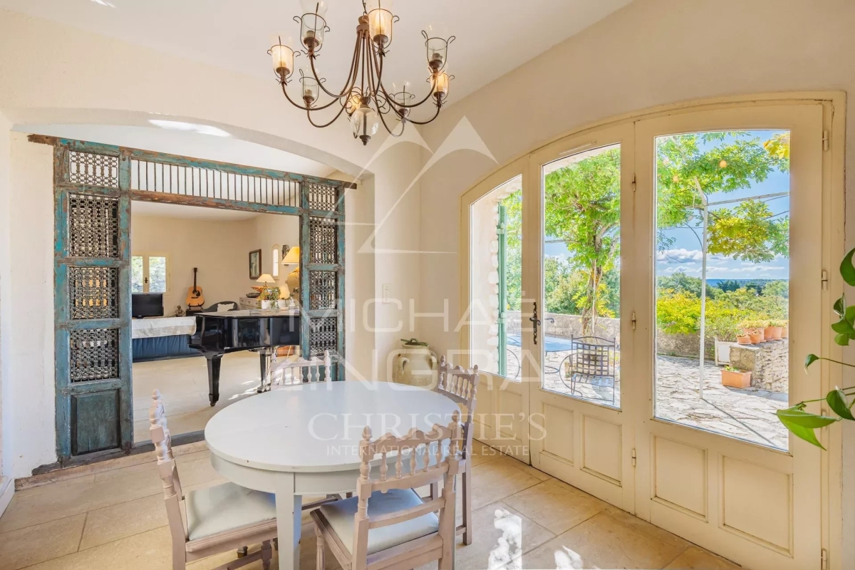 Luxury House for sale in Gordes, 1 762 000 €, Photo 6