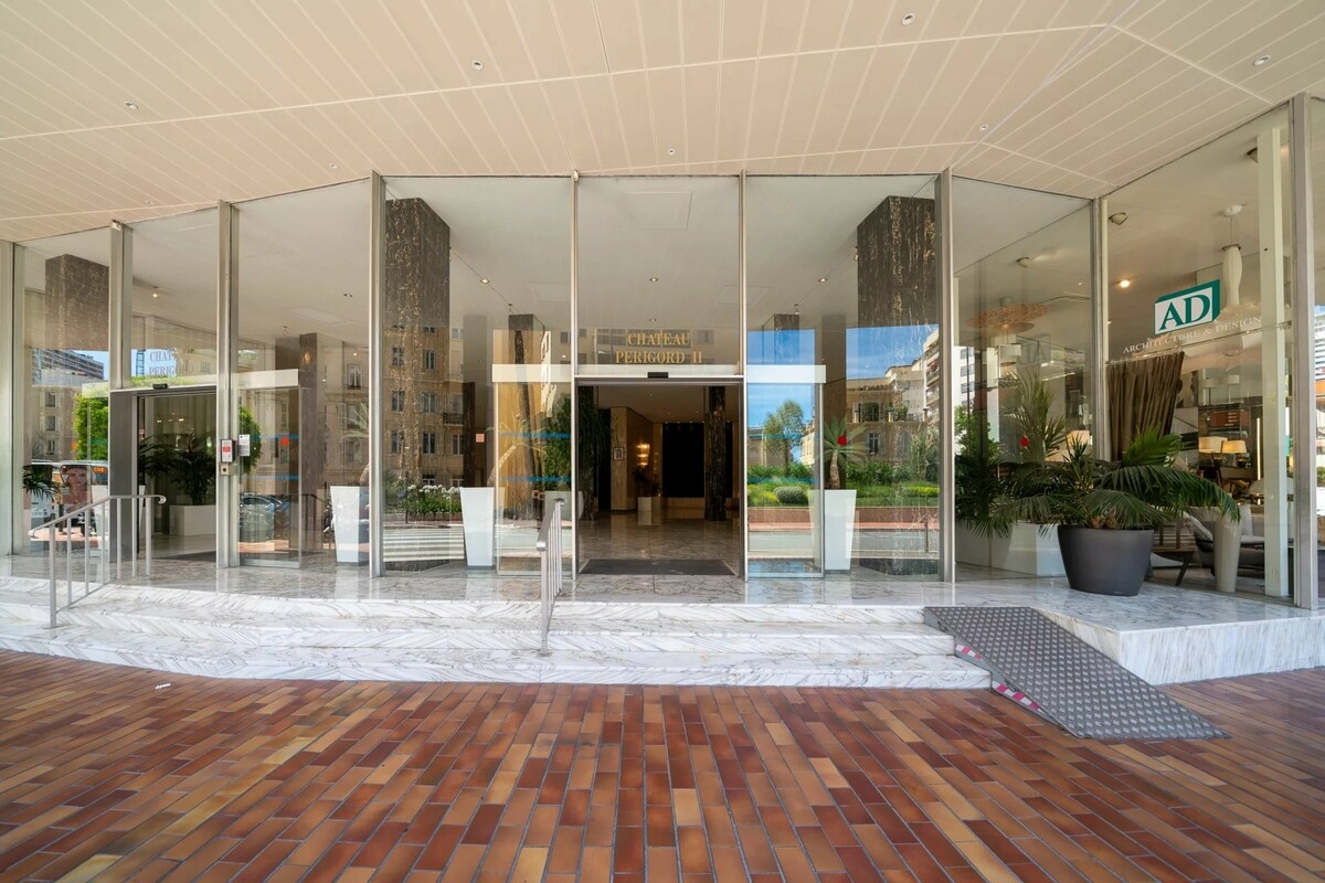 Luxury Apartment for sale in Monaco, 6 850 000 €, Photo 1