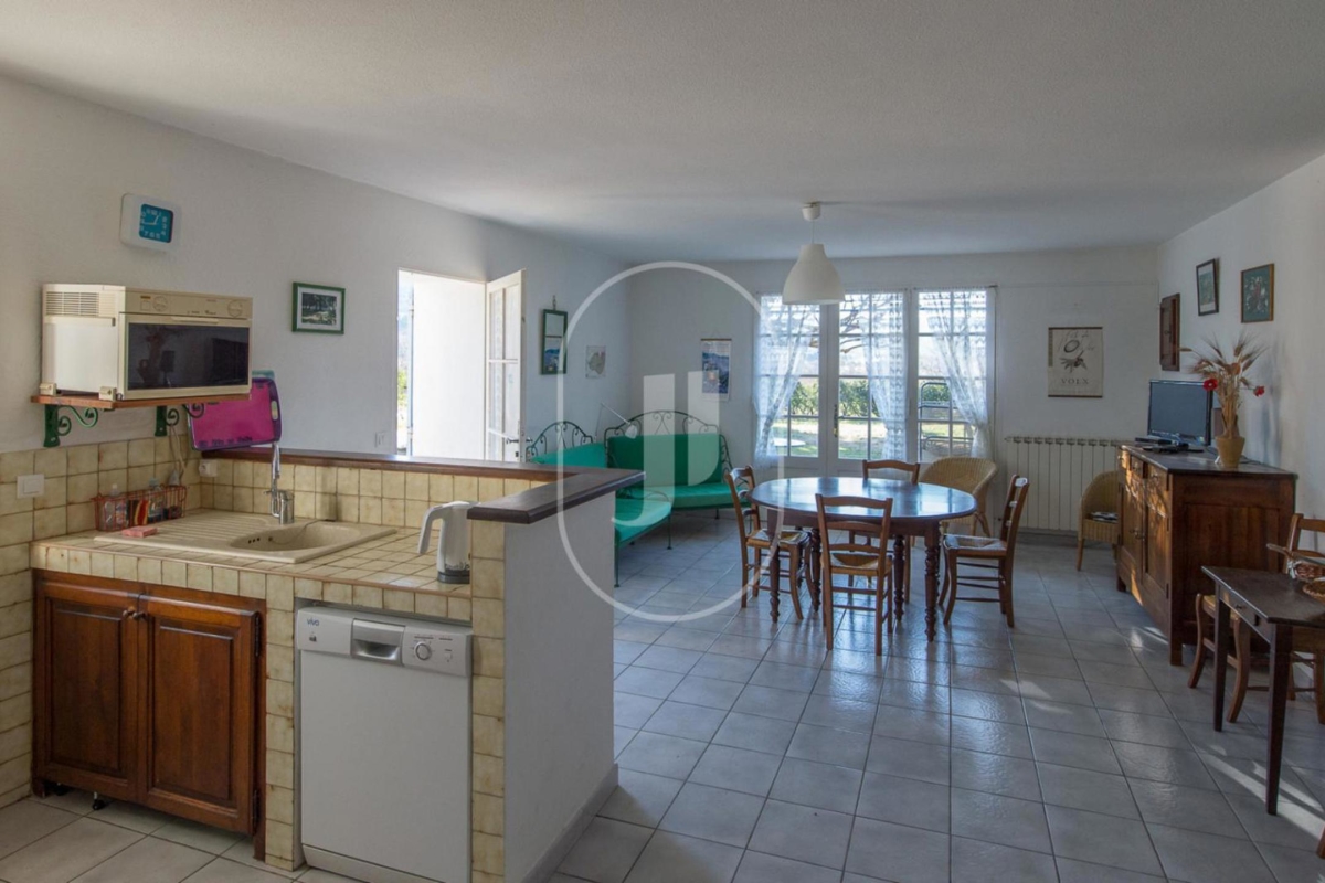 Luxury House for sale in Apt, 3 480 000 €, Photo 3