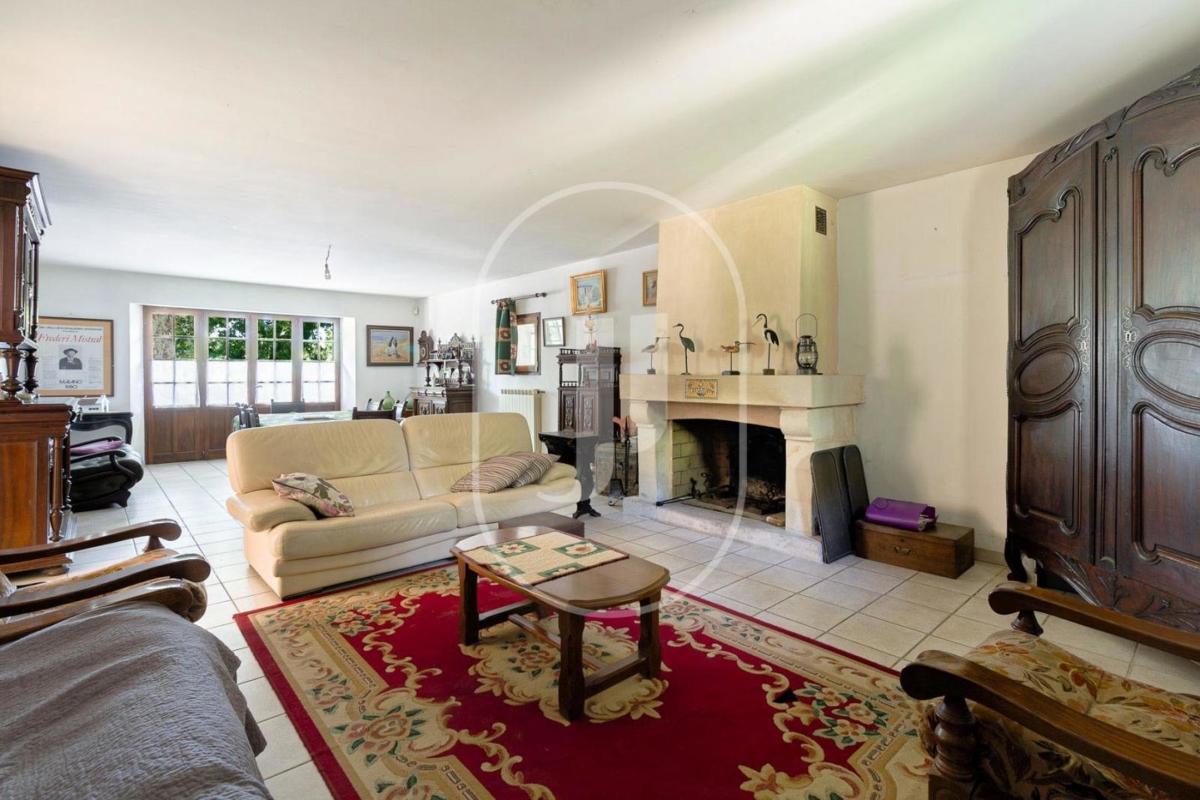 Luxury House for sale in Mollégès, 1 378 000 €, Photo 5
