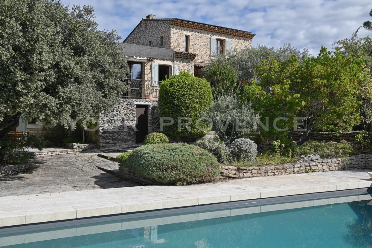 Maison de luxe à vendre à Goult, 1 680 000 €, Photo 2