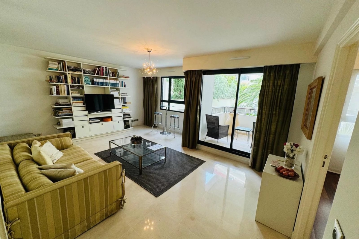 Appartement de luxe à vendre à Cannes, 995 000 €, Photo 2