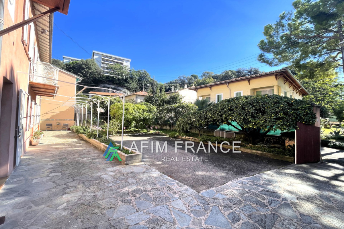 Luxury House for sale in Nice, 890 000 €, Photo 3