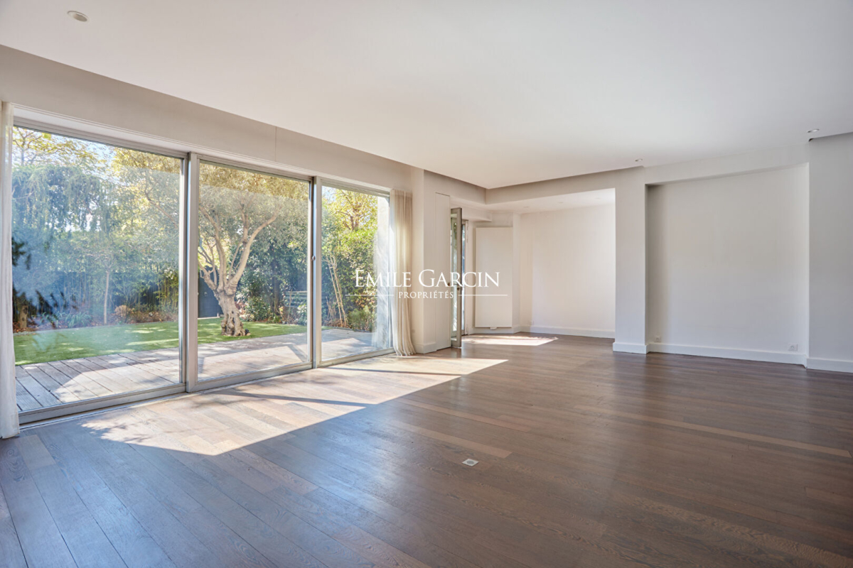 Appartement de luxe à vendre à Neuilly-sur-Seine, 2 300 000 €, Photo 2