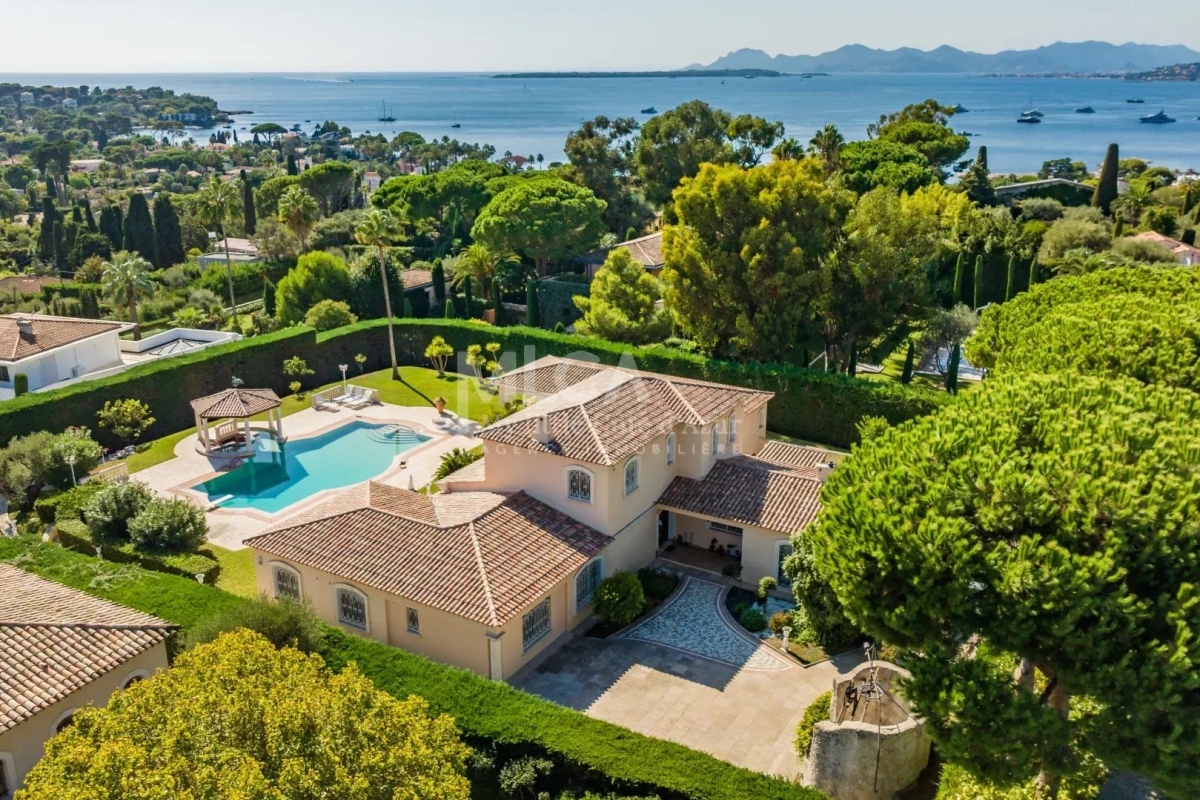 Maison de luxe à vendre à Antibes, 6 900 000 €, Photo 2