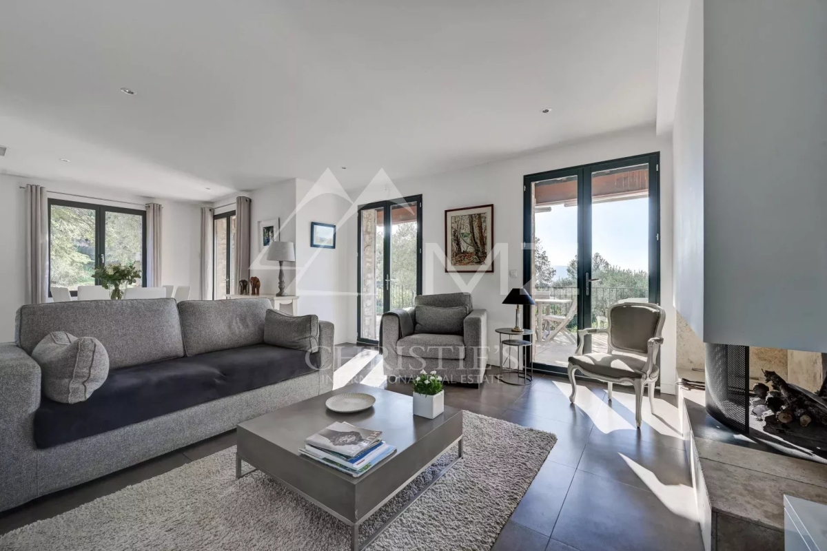 Luxury House for sale in Gordes, 1 380 000 €, Photo 5