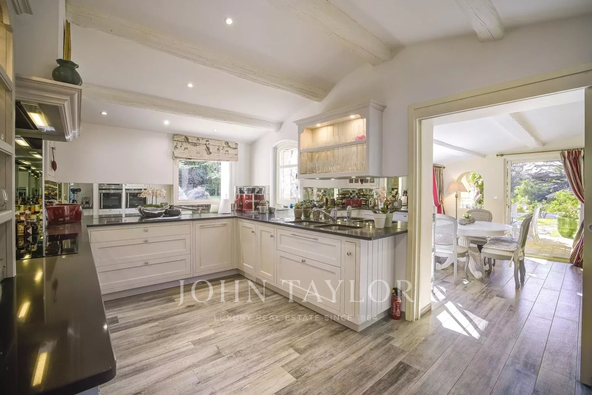 Maison de luxe à vendre à Valbonne, 3 190 000 €, Photo 7