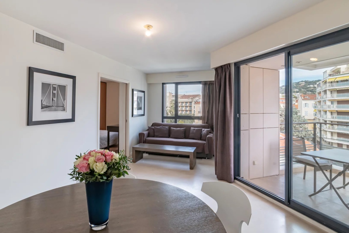 Appartement de luxe à vendre à Cannes, 1 100 000 €, Photo 3