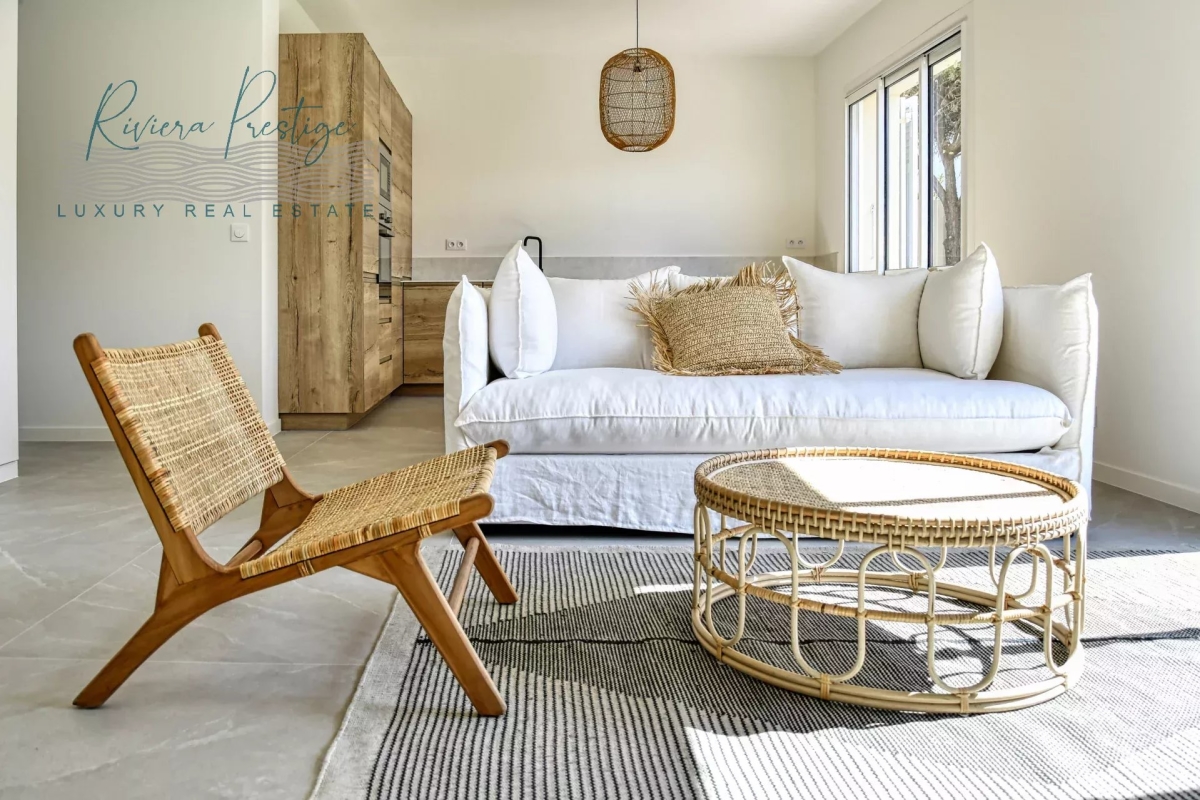 Maison de luxe à vendre à Cannes, 680 000 €, Photo 2