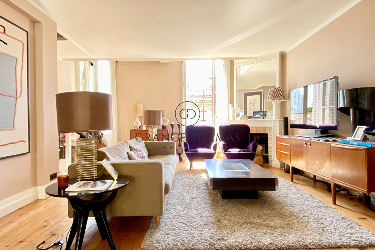 Maison de luxe à vendre à Bordeaux, 745 000 €, Photo 2