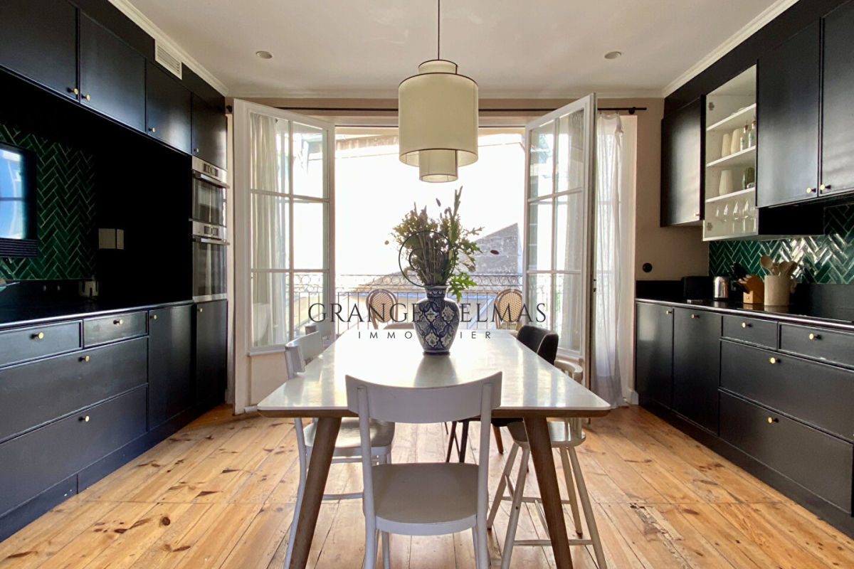 Maison de luxe à vendre à Bordeaux, 745 000 €, Photo 3