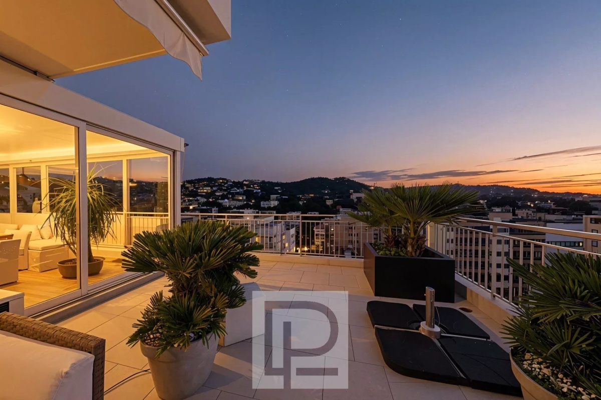 Luxury Apartment for sale in Le Cannet, 1 295 000 €, Photo 1