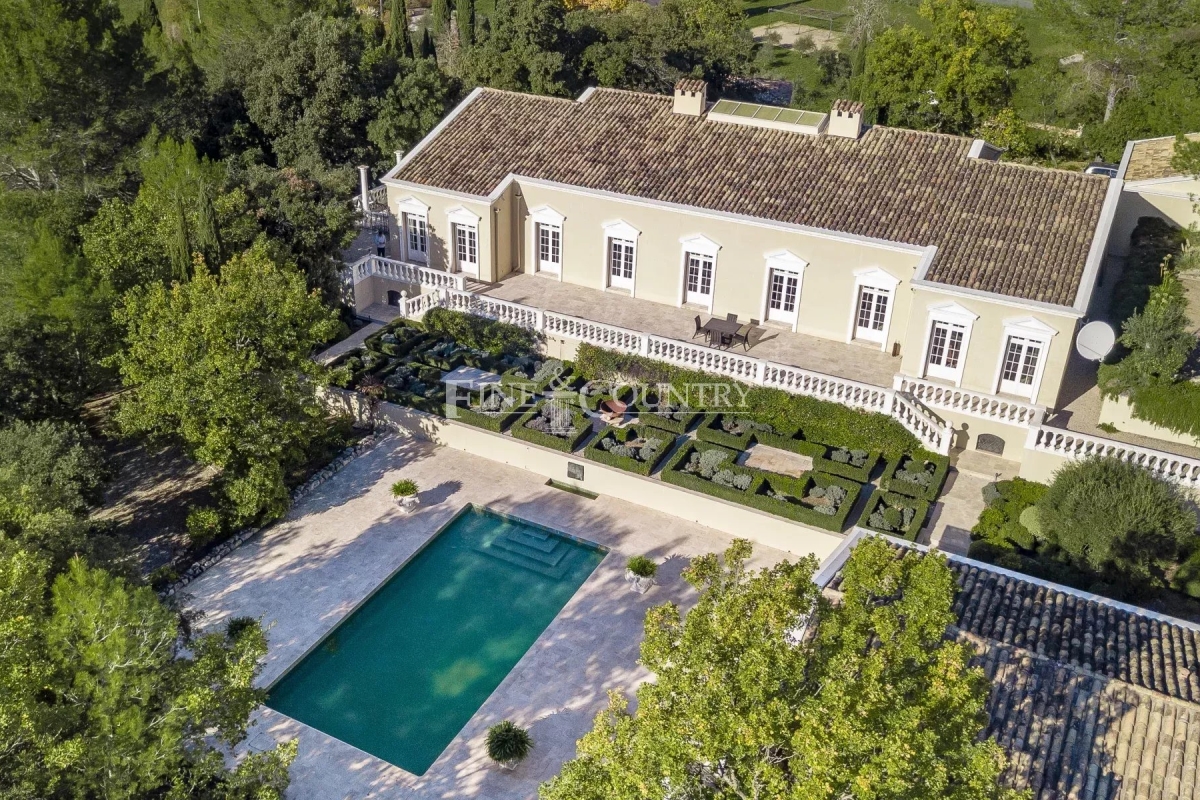 Maison de luxe à vendre à Callas, 2 290 000 €, Photo 3