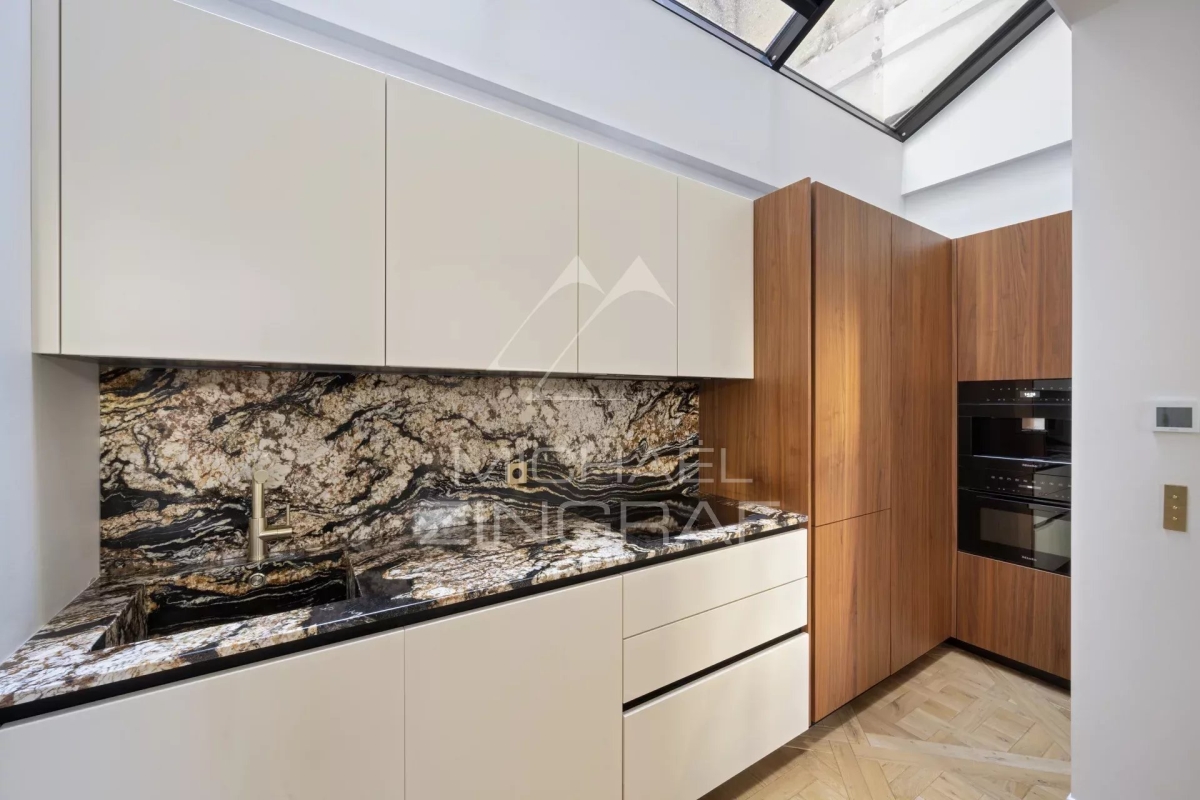 Appartement de luxe à vendre à Paris 7Ème, 1 090 000 €, Photo 2