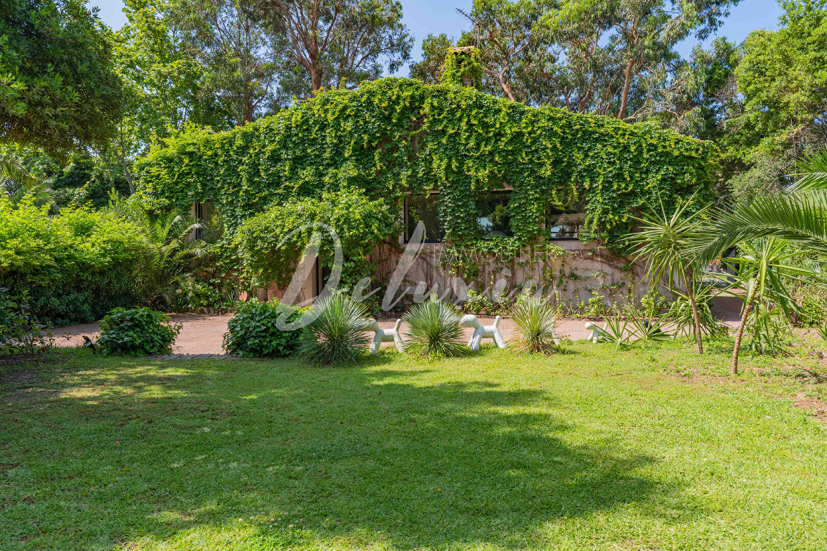 Luxury House for sale in Saint-Raphaël, 2 270 000 €, Photo 2