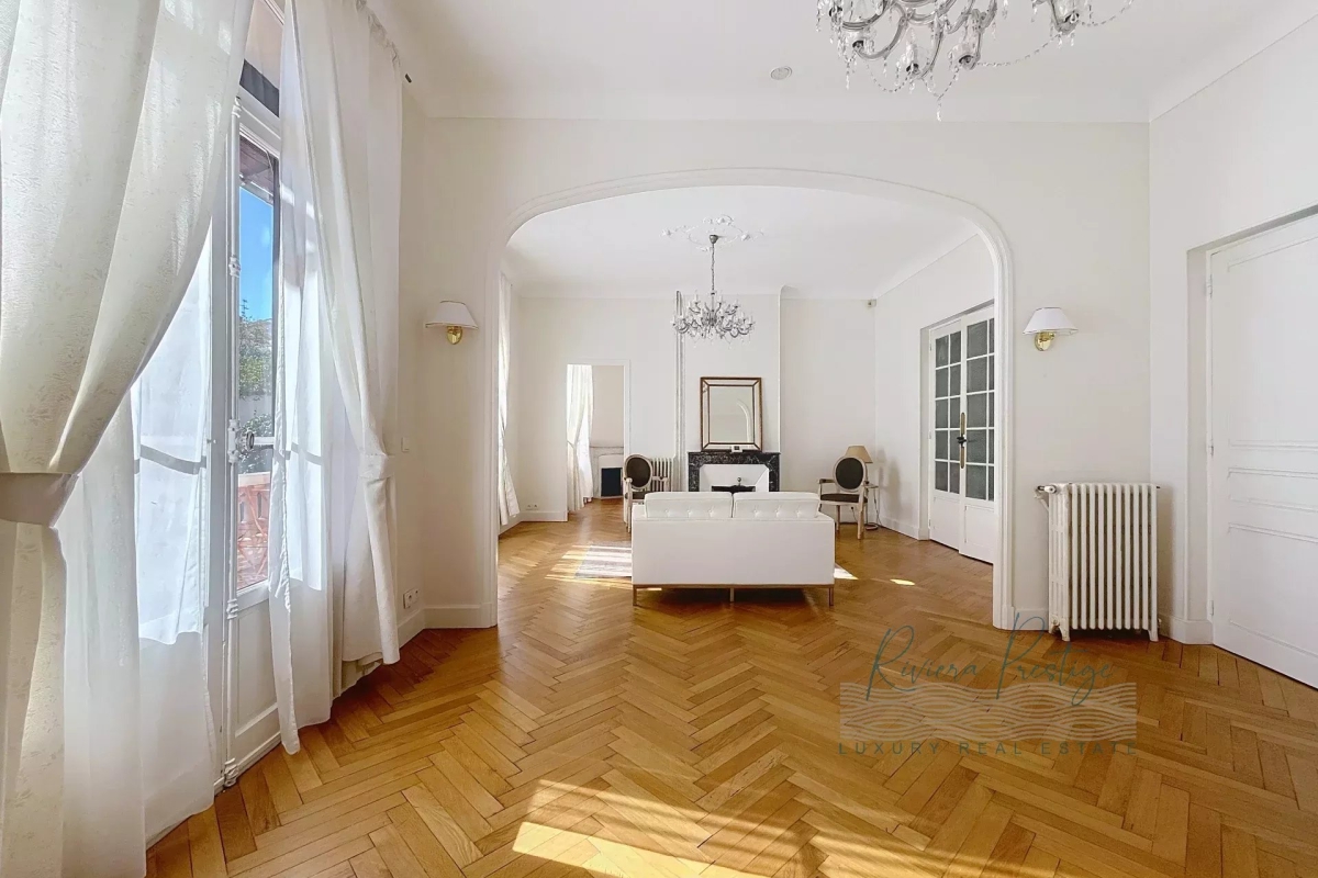 Maison de luxe à vendre à Cannes, 1 990 000 €, Photo 3