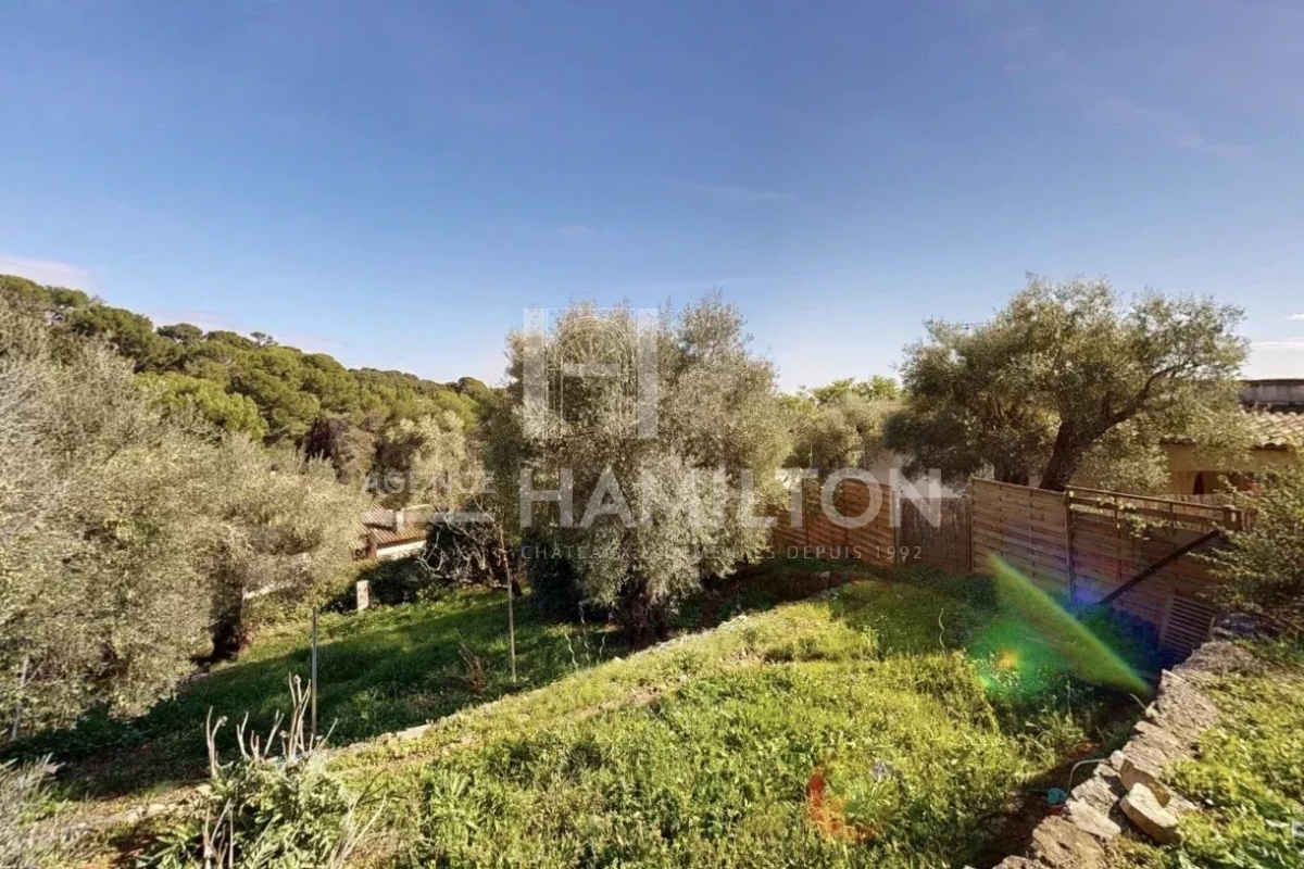 Maison de luxe à vendre à Antibes, 1 260 000 €, Photo 2