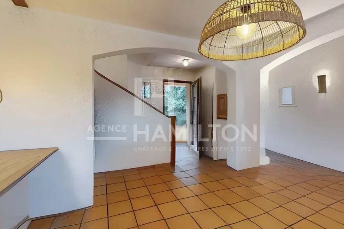 Maison de luxe à vendre à Antibes, 1 260 000 €, Photo 7