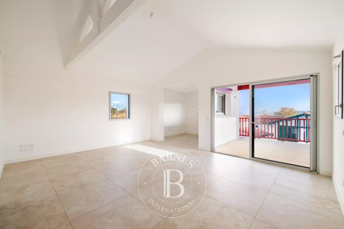 Luxury House for sale in Urrugne, 1 150 000 €, Photo 4
