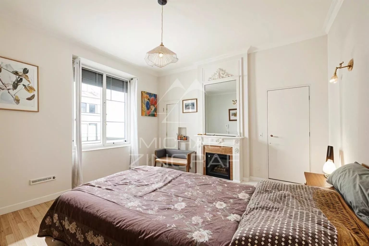 Luxury Apartment for sale in Paris 7ème, 1 060 000 €, Photo 4