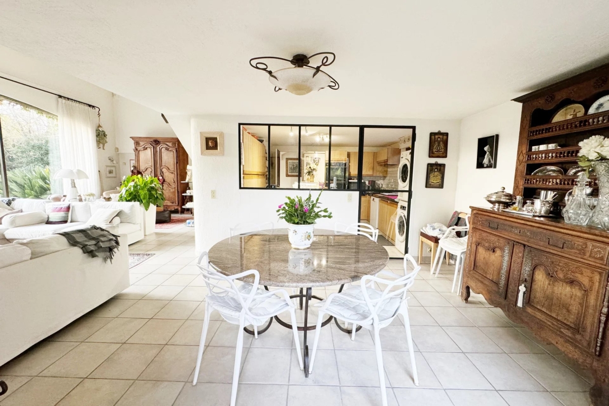 Luxury House for sale in Mougins, 1 700 000 €, Photo 6