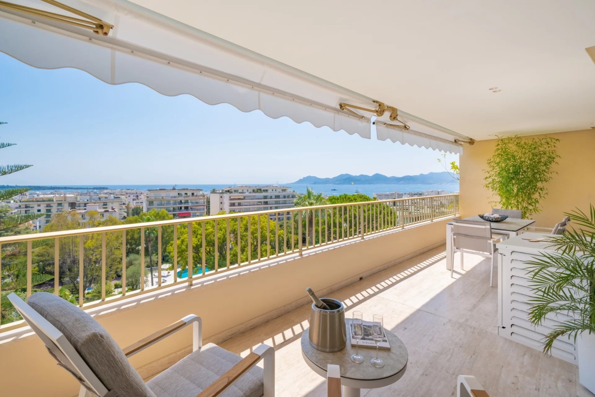 Appartement de luxe à vendre à Cannes, 2 150 000 €, Photo 1