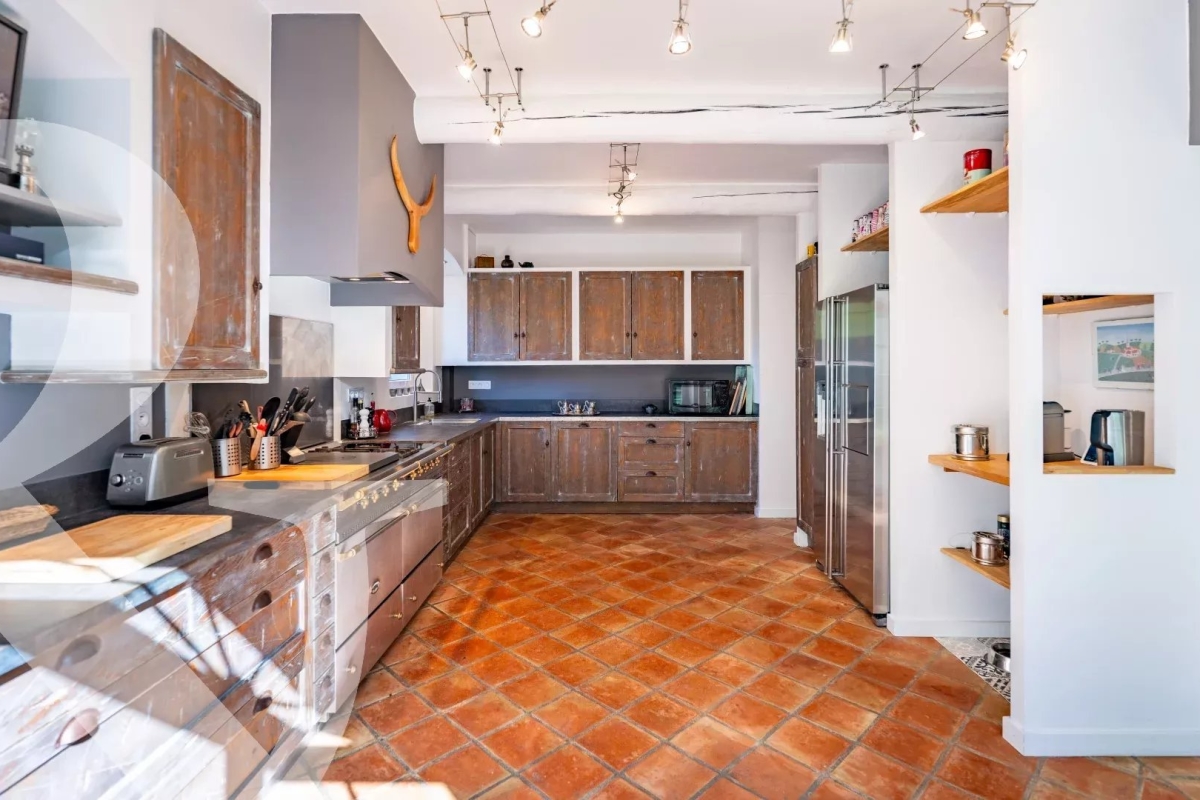 Maison de luxe à vendre à Saint-Rémy-de-Provence, 1 272 000 €, Photo 7