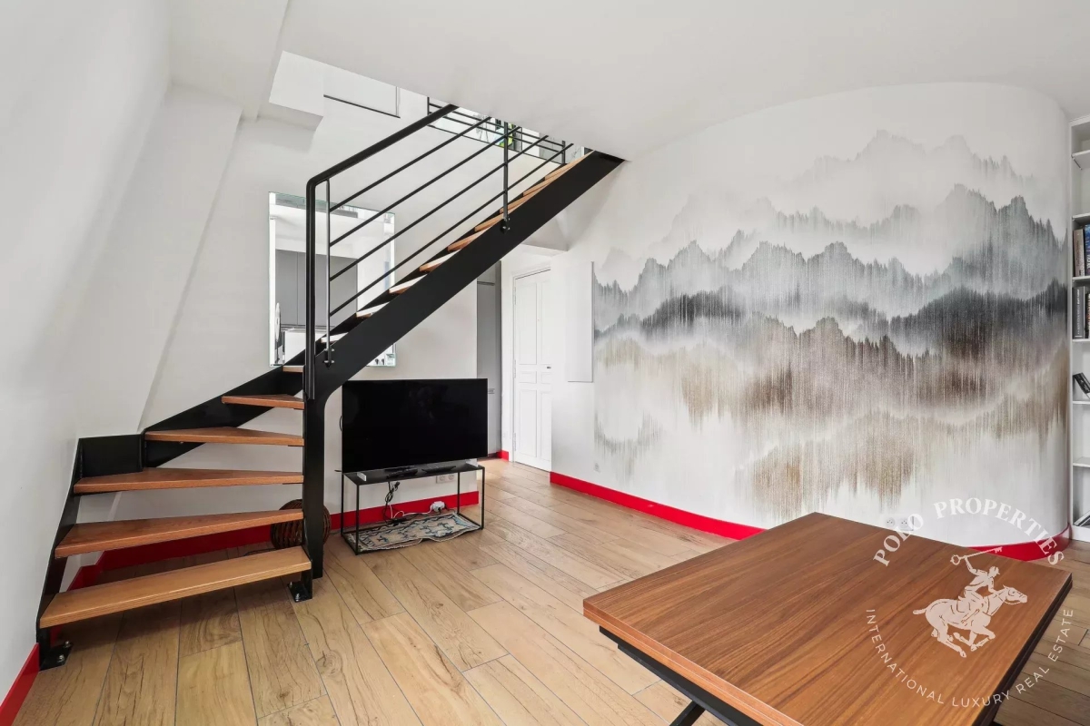 Appartement de luxe à louer à Paris 18Ème, 2 500 €, Photo 1