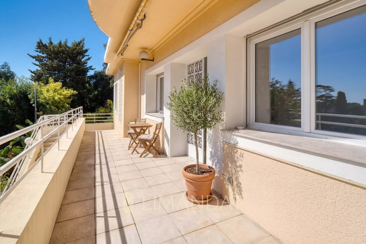 Luxury Apartment for sale in Cannes, 1 050 000 €, Photo 3