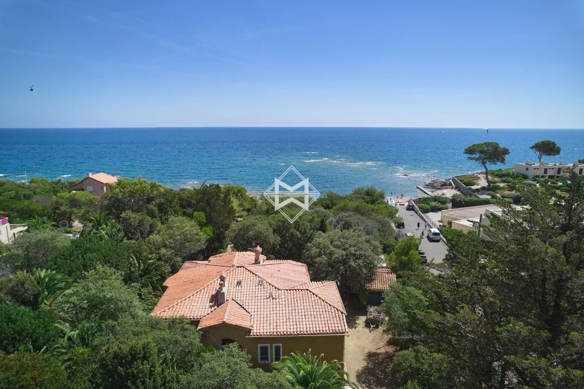 Maison de luxe à vendre à Saint-Aygulf, 3 120 000 €, Photo 4