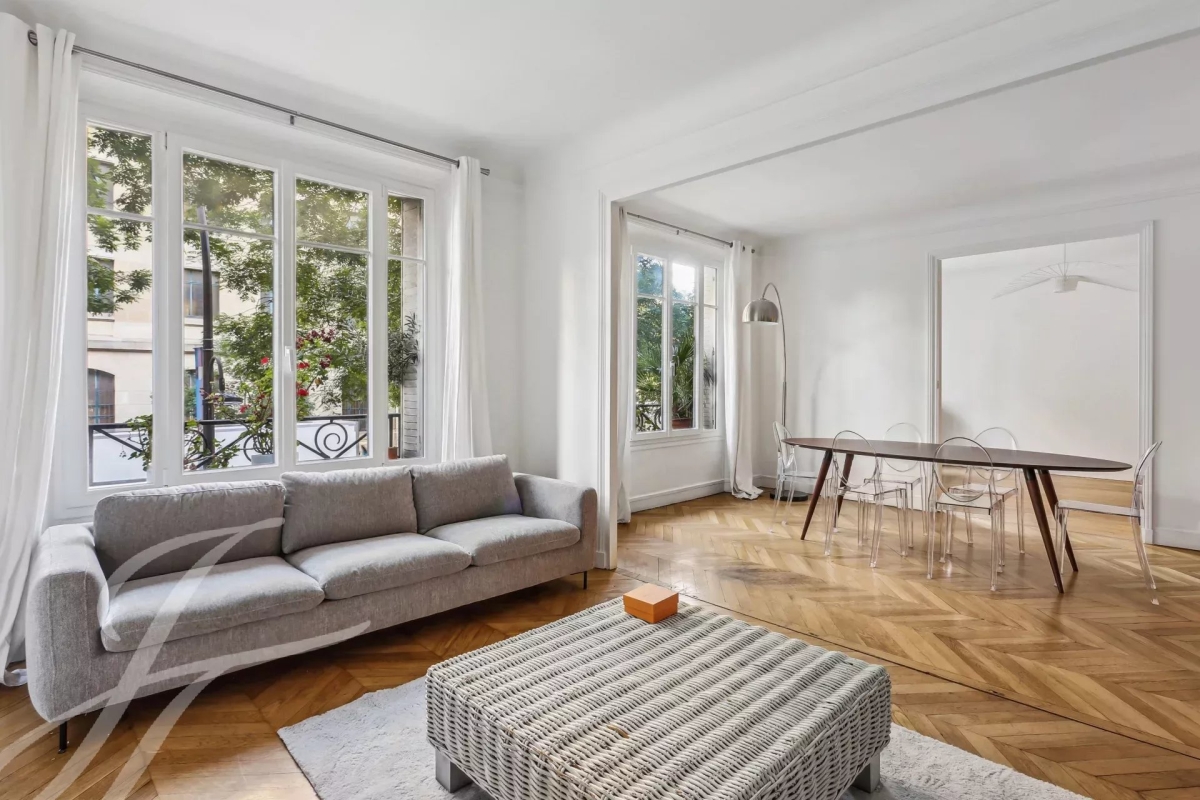 Appartement de luxe à louer à Paris 16Ème, 4 200 €, Photo 1