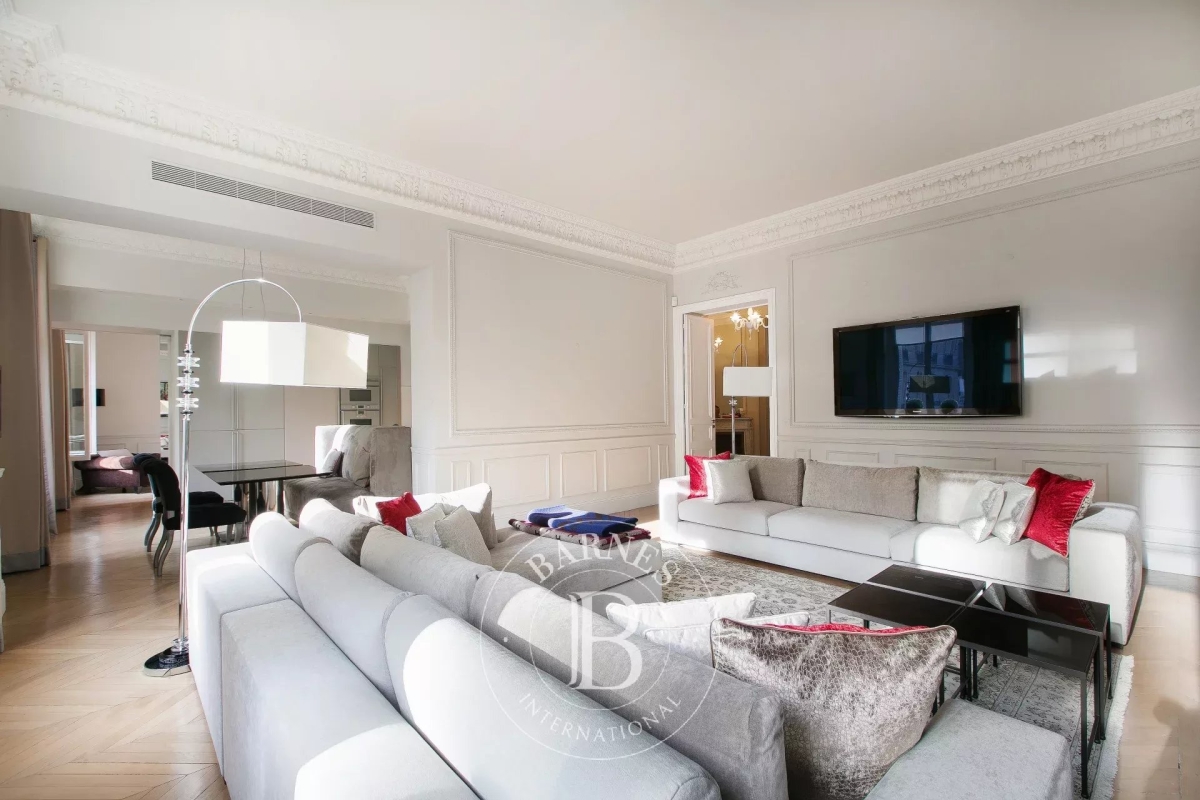 Luxury Apartment for sale in Paris 8Ème, 4 950 000 €, Photo 3