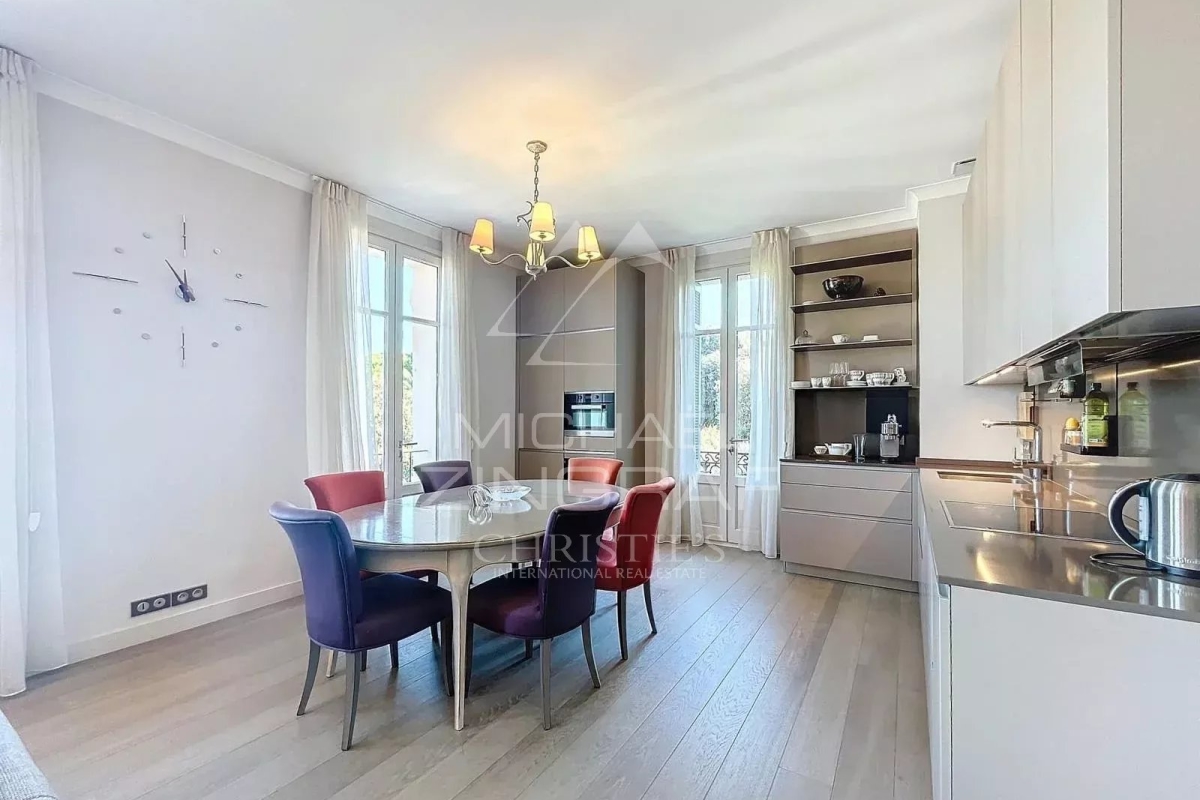 Luxury Apartment for sale in Antibes, 1 750 000 €, Photo 4