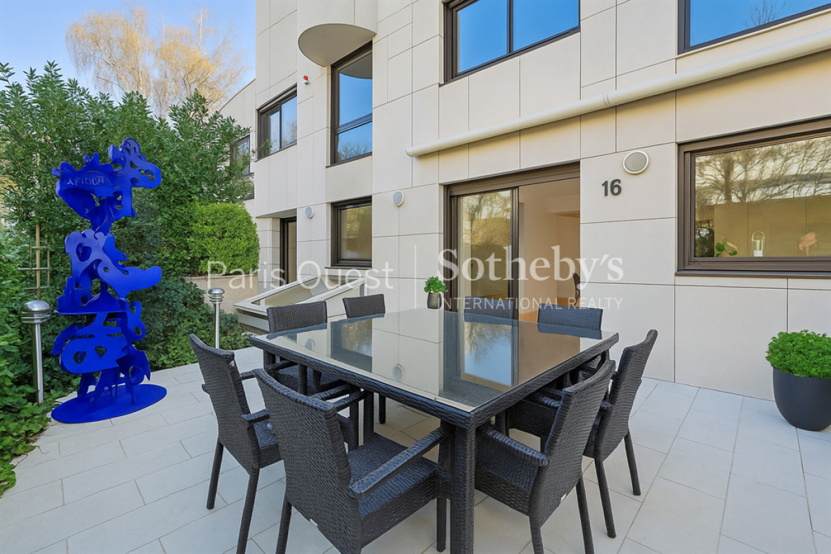 Maison de luxe à vendre à Neuilly-sur-Seine, 5 940 000 €, Photo 1