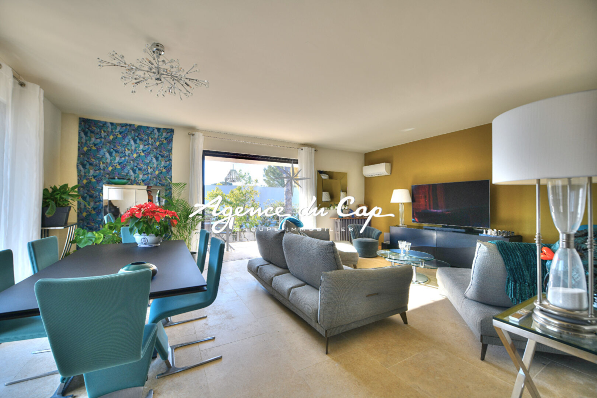 Luxury House for sale in Saint-Raphaël, 1 095 000 €, Photo 4