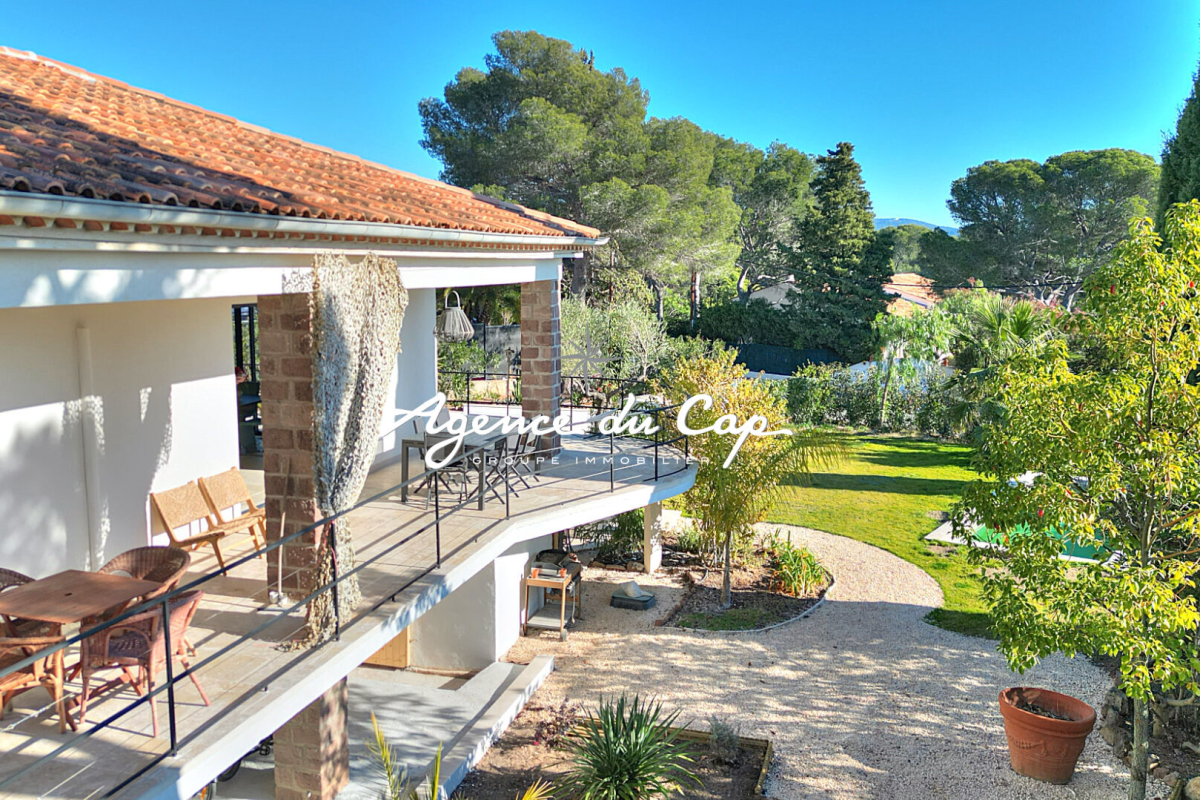 Luxury House for sale in Saint-Raphaël, 1 095 000 €, Photo 7